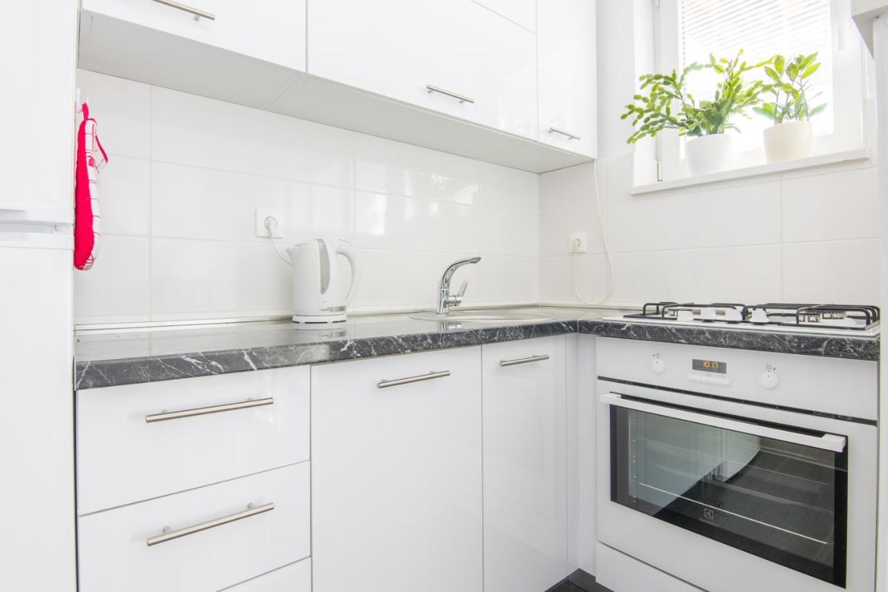 Apartments Mate Тучепи Екстер'єр фото