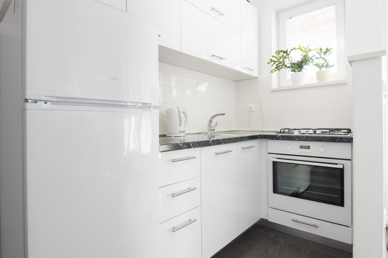 Apartments Mate Тучепи Екстер'єр фото